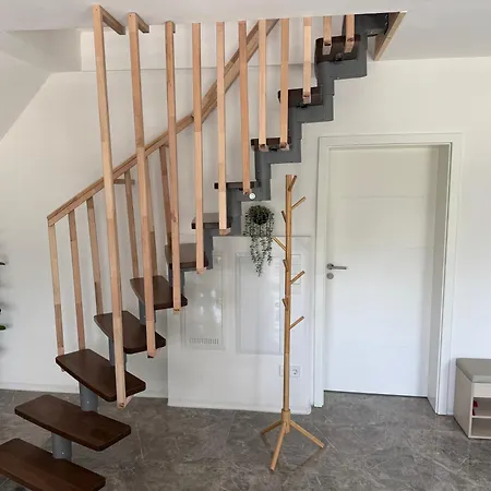 Moderne Maisonette-wohnung